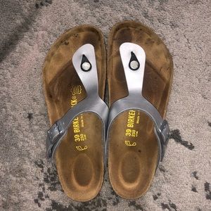 Birkenstock’s ✨ Gizeh Birko-Flor™